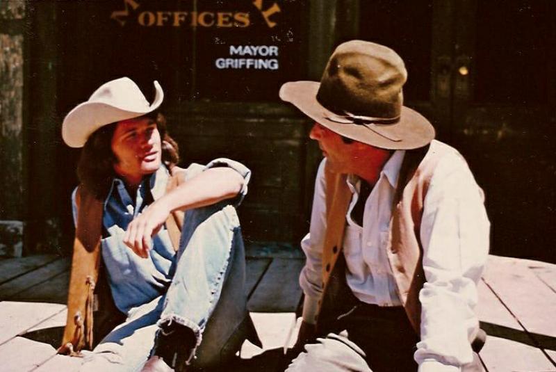 images/hollywood/1aa cow boy 1.jpg
